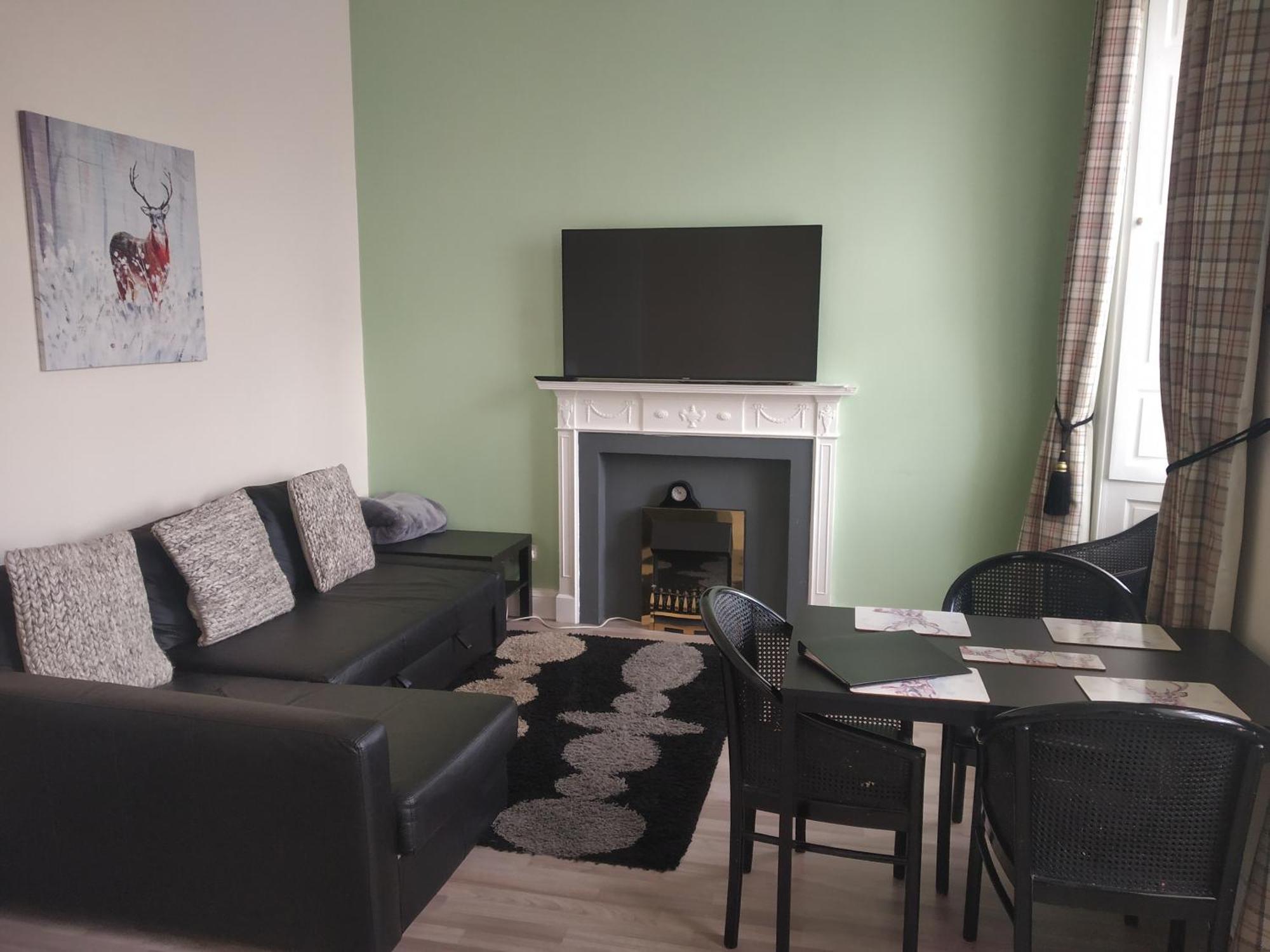 Glasgow City Charlotte Service Aparments Extérieur photo