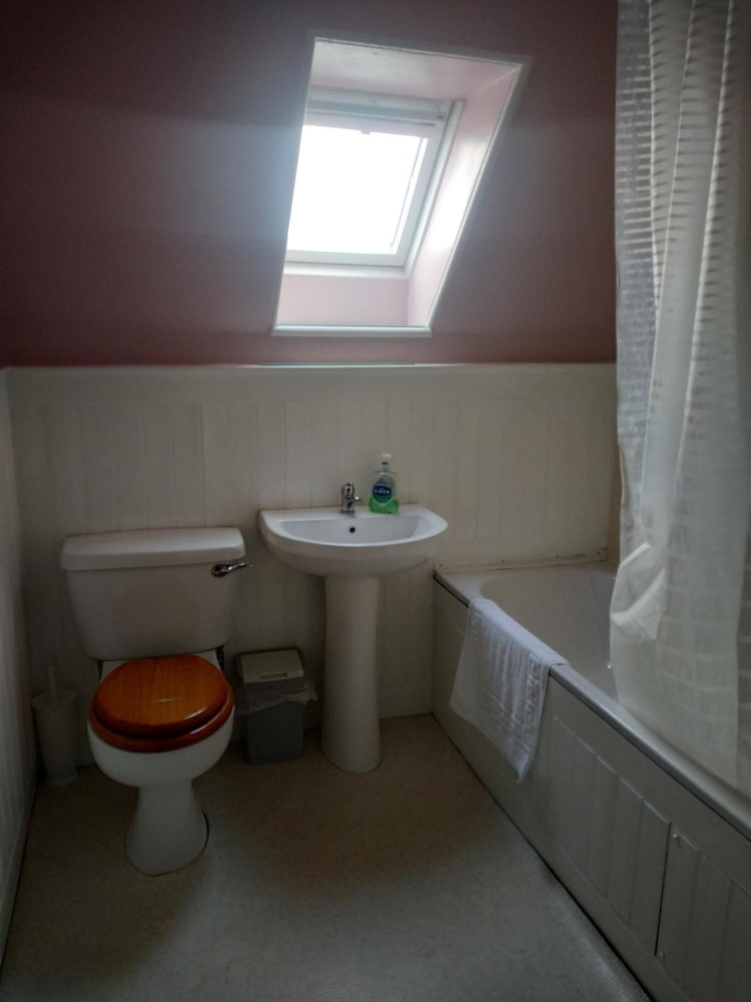Glasgow City Charlotte Service Aparments Extérieur photo