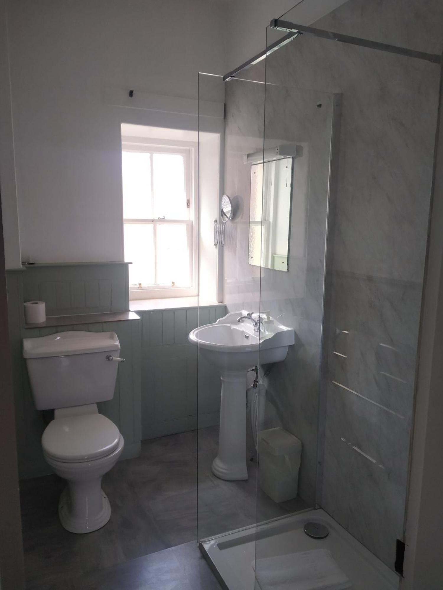 Glasgow City Charlotte Service Aparments Extérieur photo